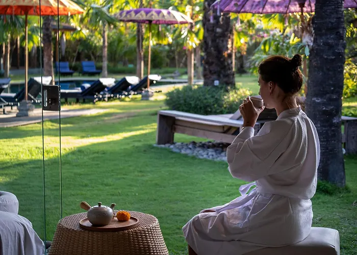 Blue Karma Village Resort 5*