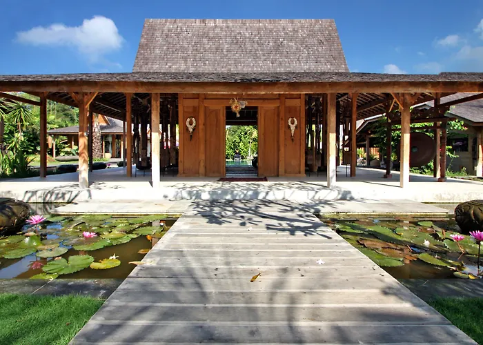 Blue Karma Village 5*